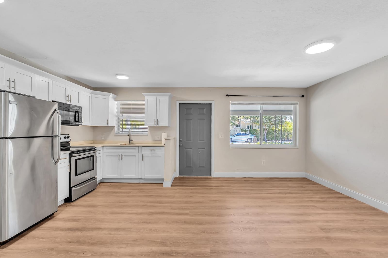 800 MOFFETT Street 3 — photo 8