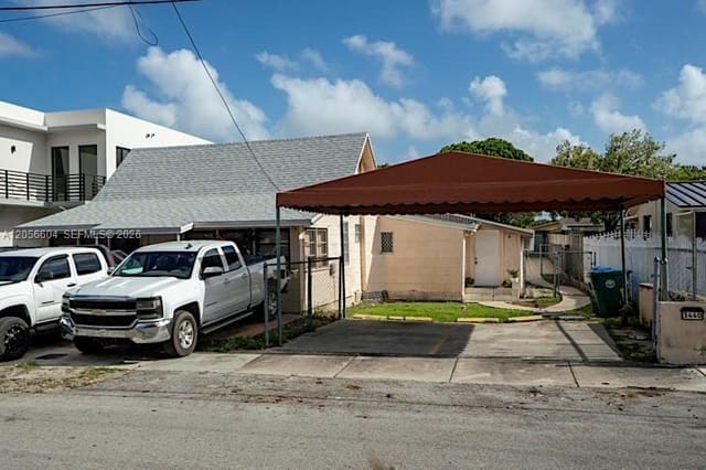 3438 SW 2nd Street, Kirkland Heights, Miami, FL