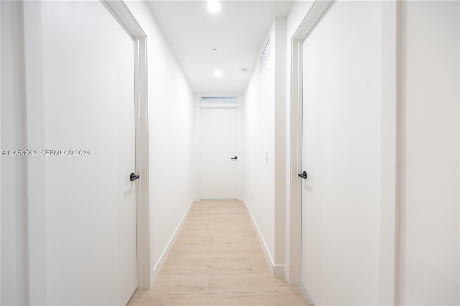 225 N Miami Avenue 1505 — photo 12