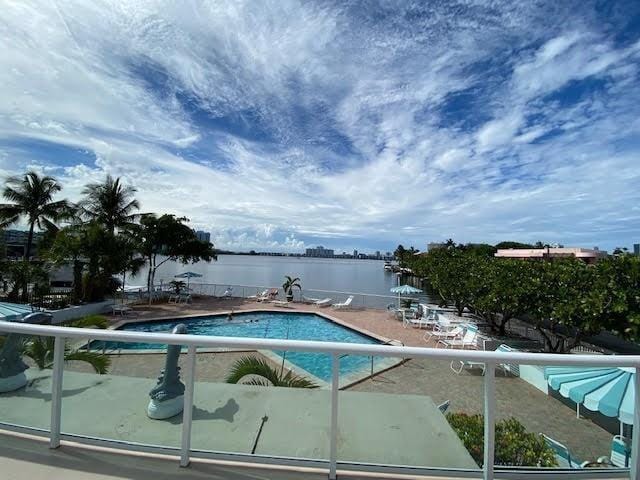2841 NE 163RD Street 1111, North Miami Beach, FL 33160 photo 16