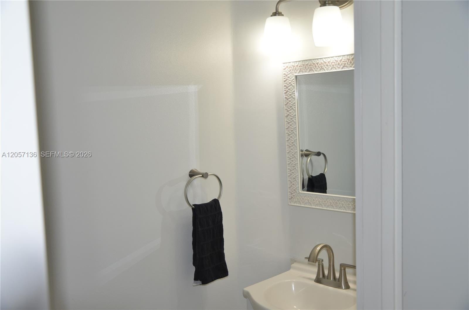 351 SW 121st Avenue — photo 8