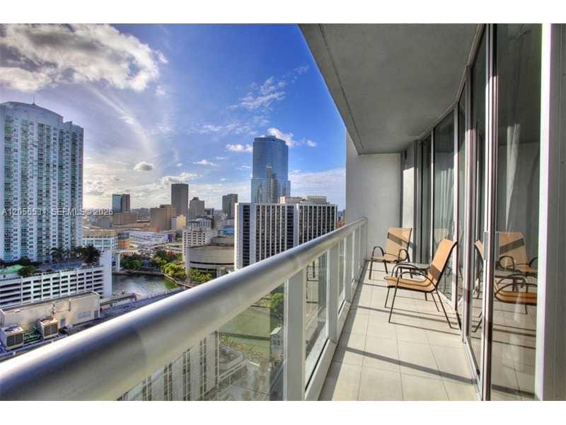 485 Brickell Avenue 2306, Miami, FL 33131
