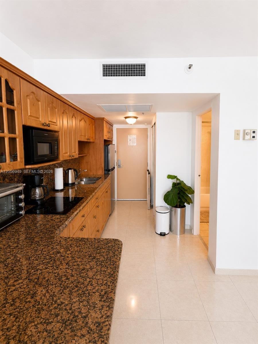 19201 Collins Avenue 1025 — photo 3