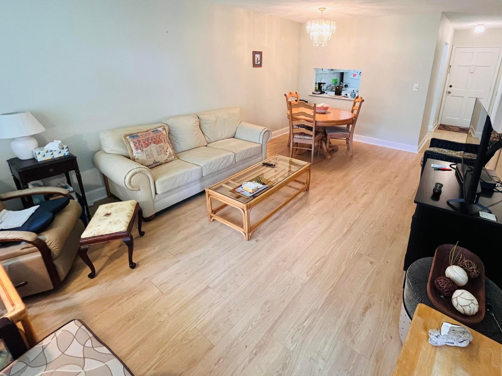 2812 S Garden Drive 206 — photo 4