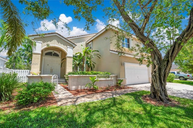 5340 SW 33rd Terrace, Banyan Oakridge, Hollywood, FL