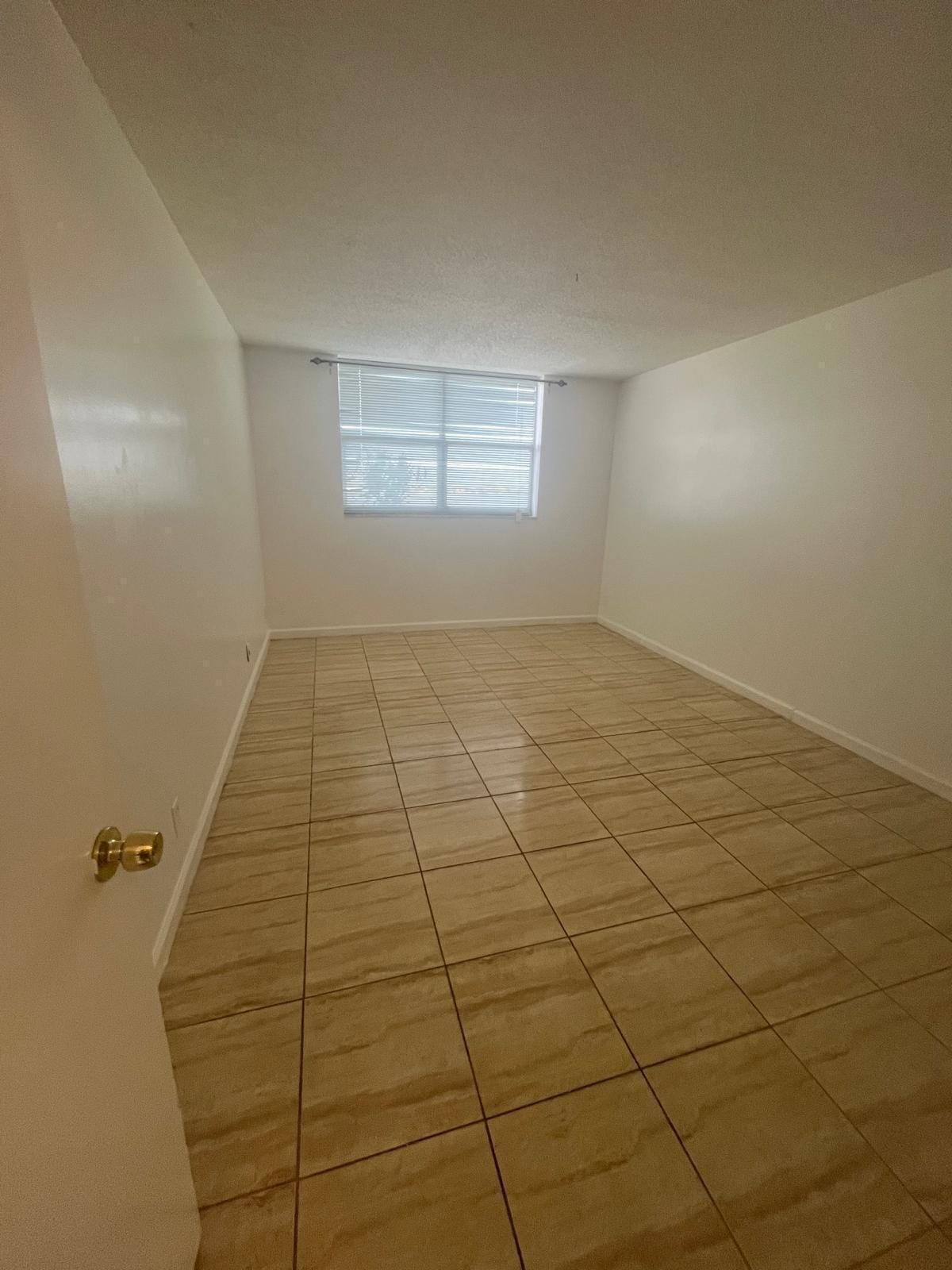 480 EXECUTIVE CENTER Drive 2F — photo 5