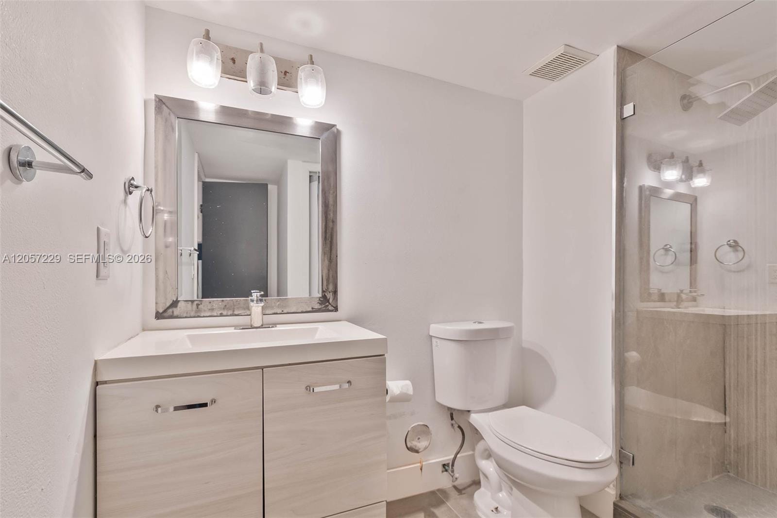 325 Lakeview Drive 102 — photo 6