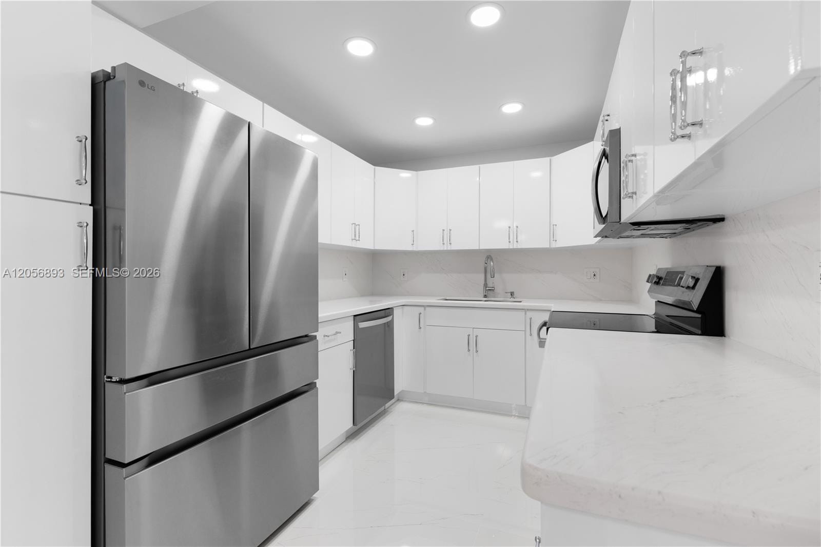 2500 Parkview Drive 2405, Hallandale Beach, FL 33009 photo 27