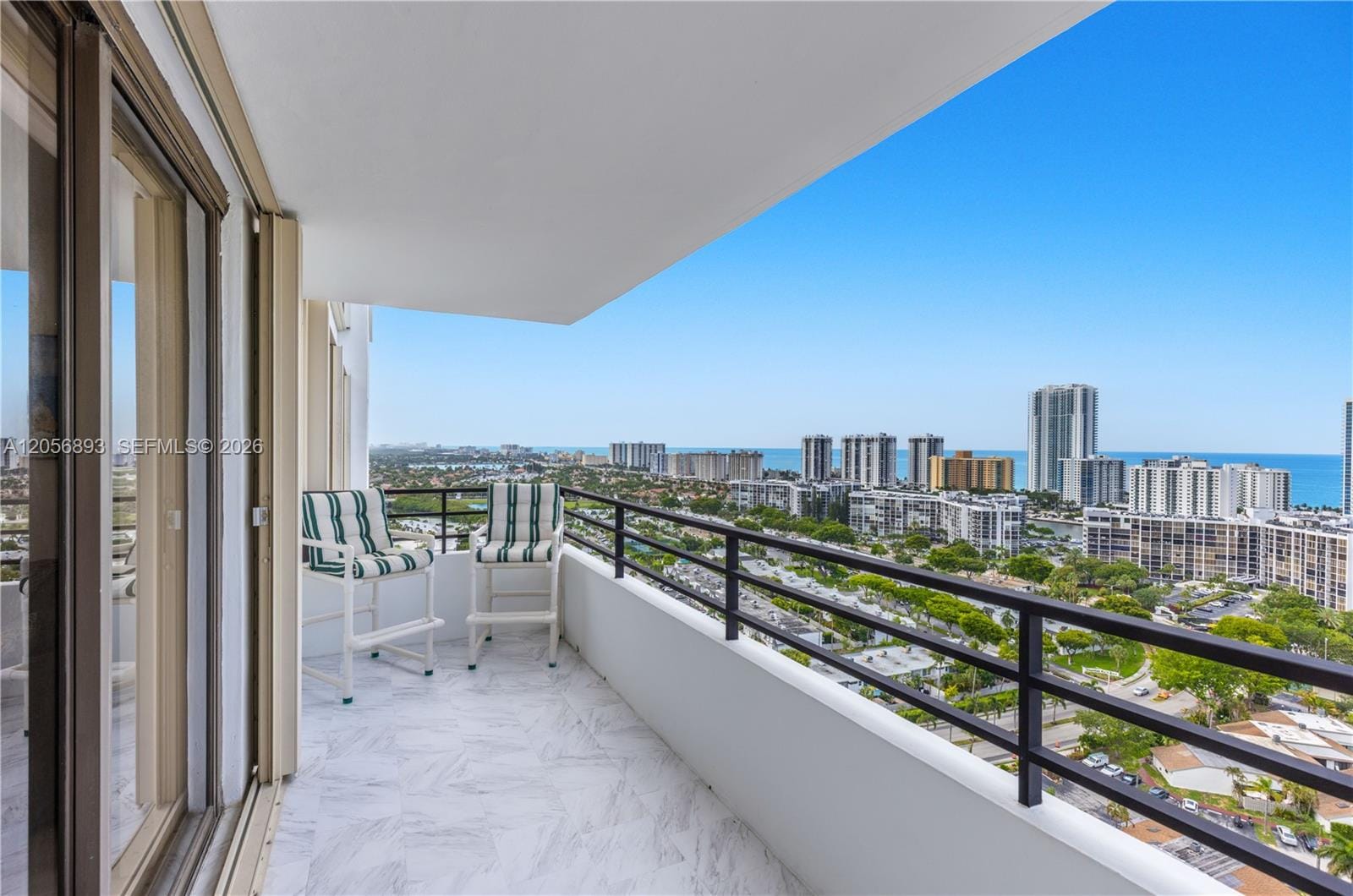 2500 Parkview Drive 2405 — photo 7