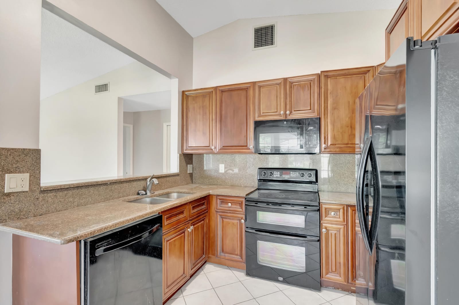 5048 BRIAN Boulevard, Boynton Beach, FL 33472 photo 8
