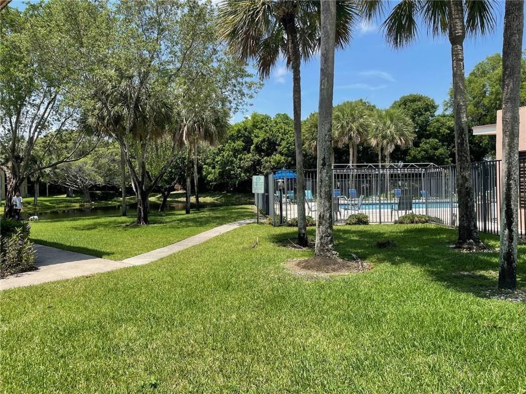 235 LAKEVIEW Drive 102 — photo 10