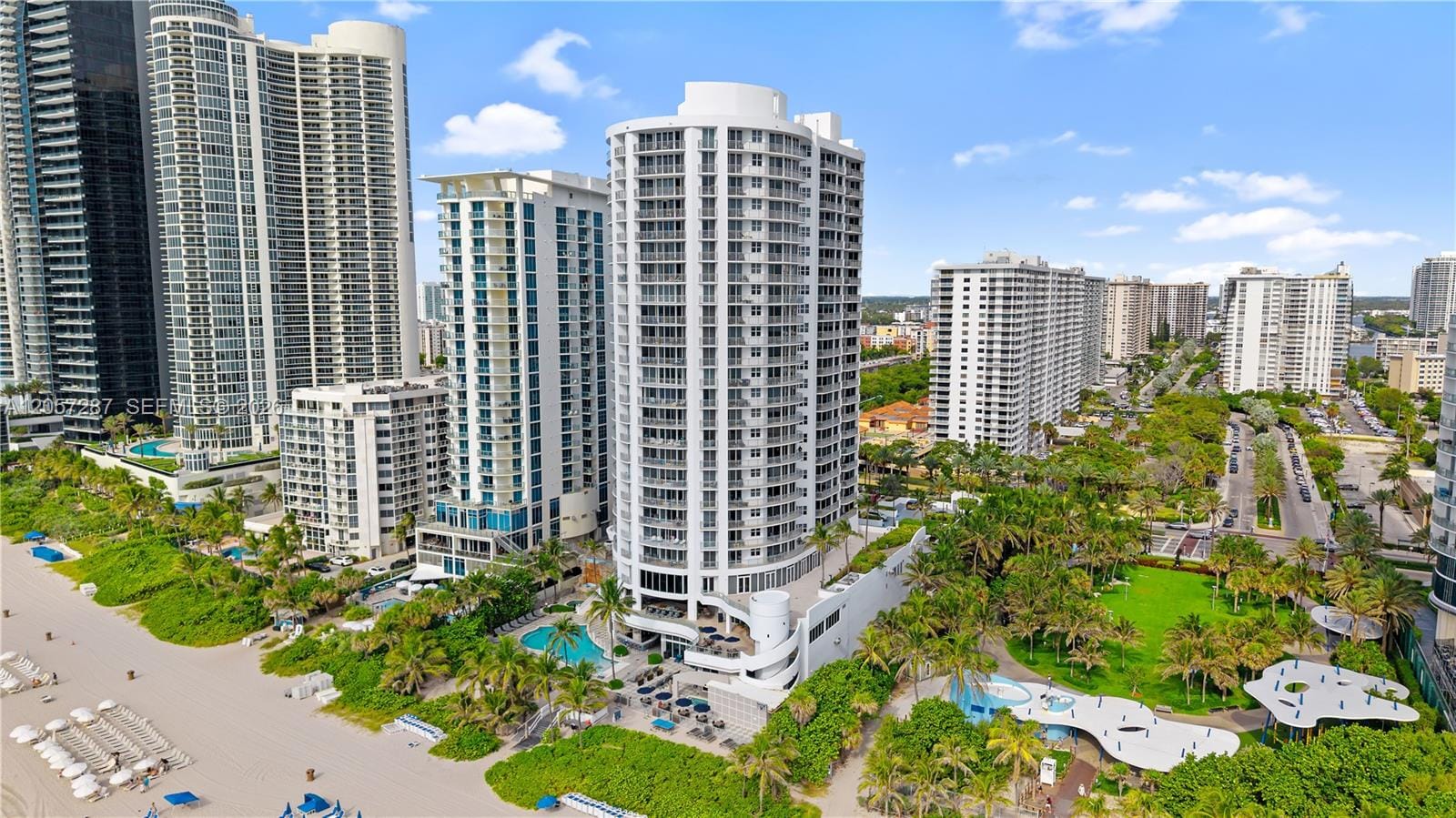 17375 Collins Avenue 1108, Sunny Isles Beach, FL 33160 photo 28