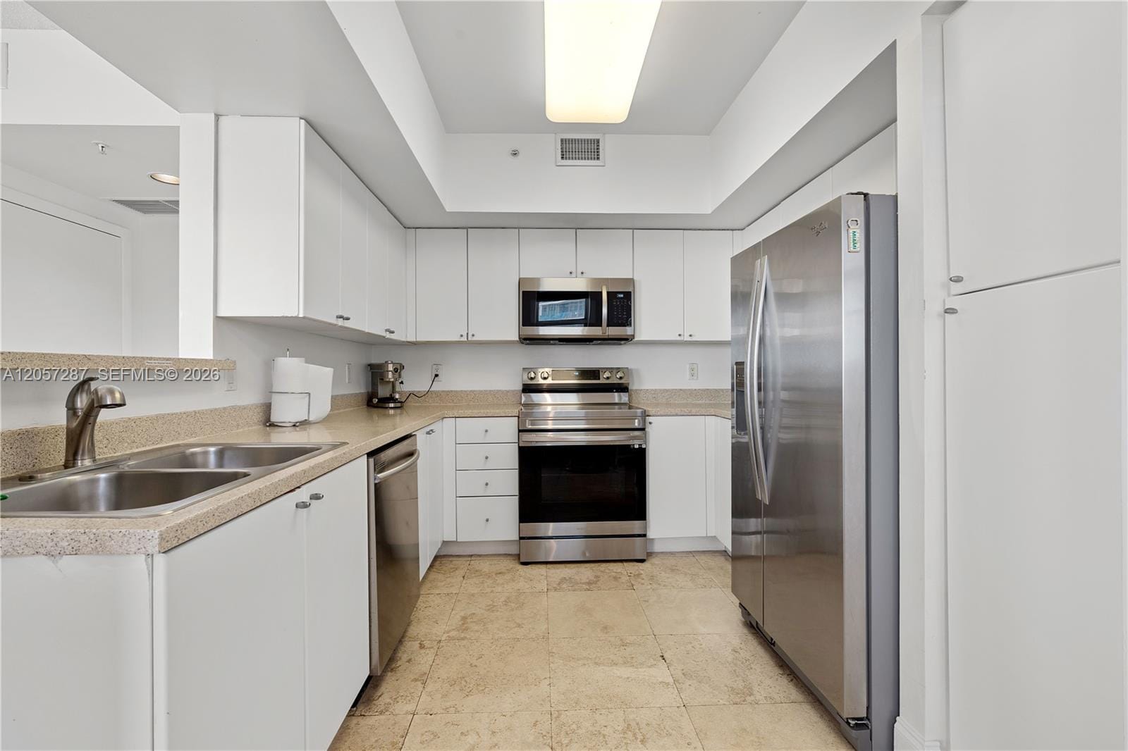 17375 Collins Avenue 1108 — photo 9