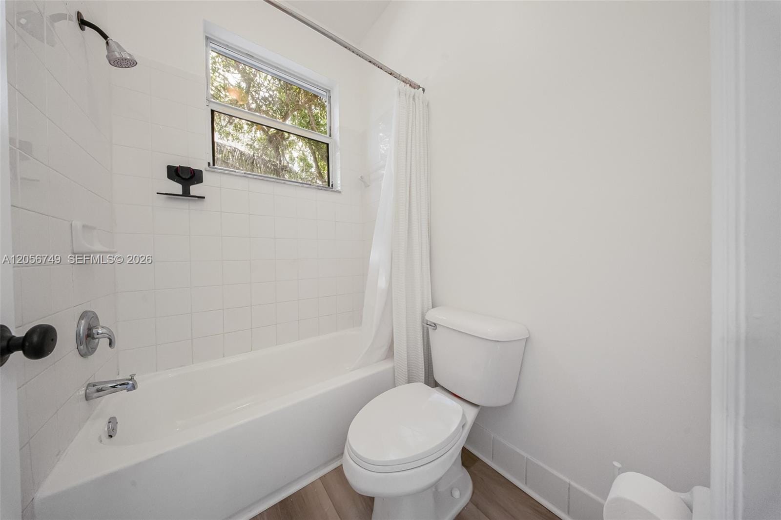 1037 NE 42nd Place, Homestead, FL 33033 photo 13