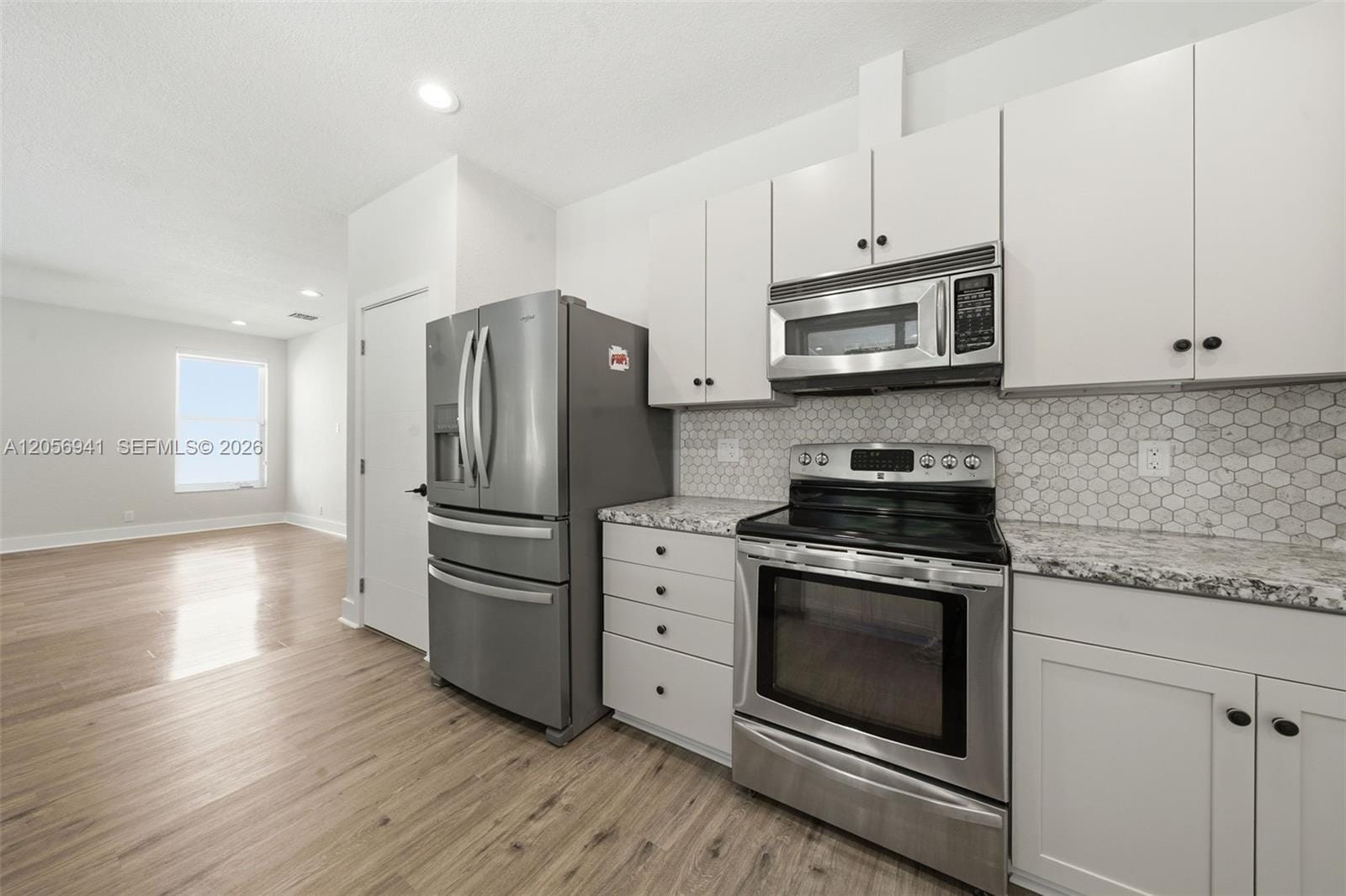 11070 Minneapolis Drive — photo 8