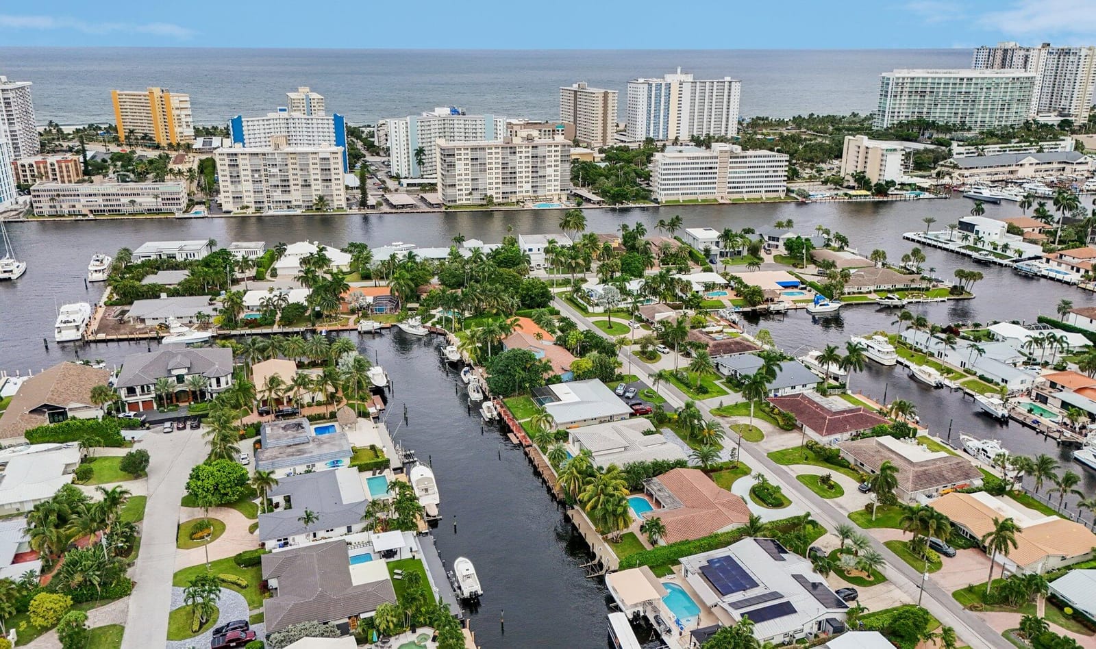 Sold home at 2731 NE 5th Street, Pompano Beach, FL 33062