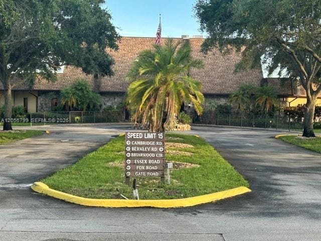 115 Fox Road 2-41, Hollywood, FL 33024