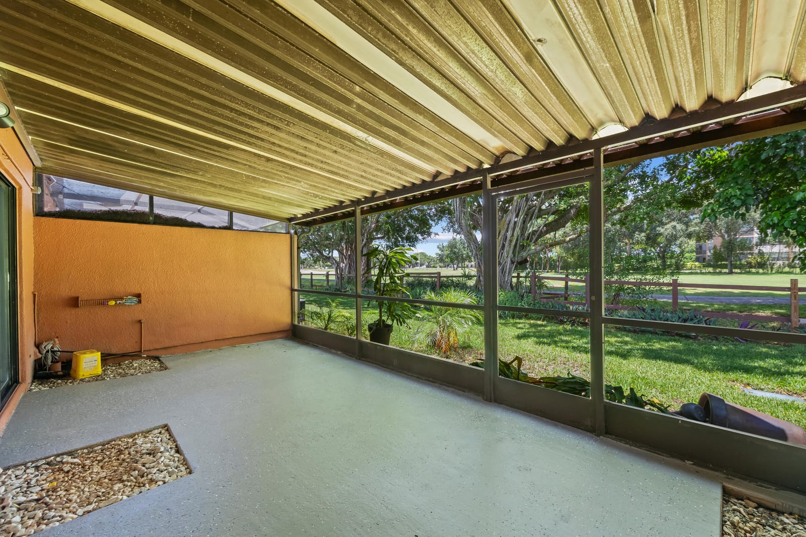 1517 Fairway Road, Pembroke Pines, FL 33026 photo 27