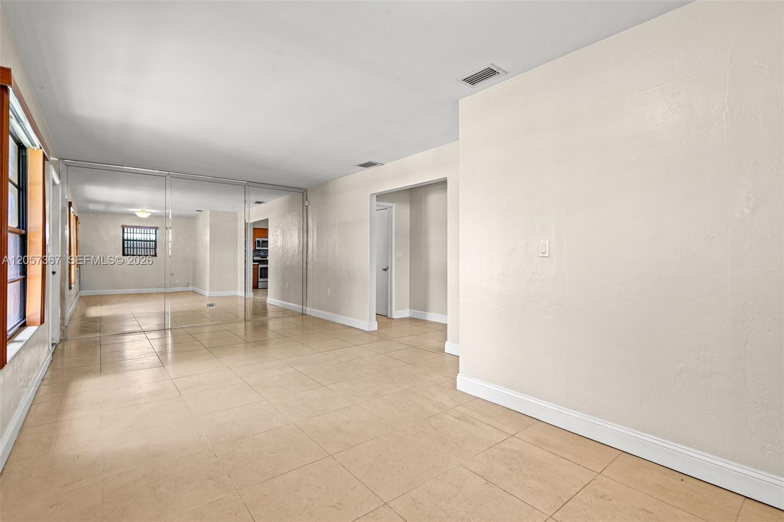 3220 E 8th Avenue — photo 10