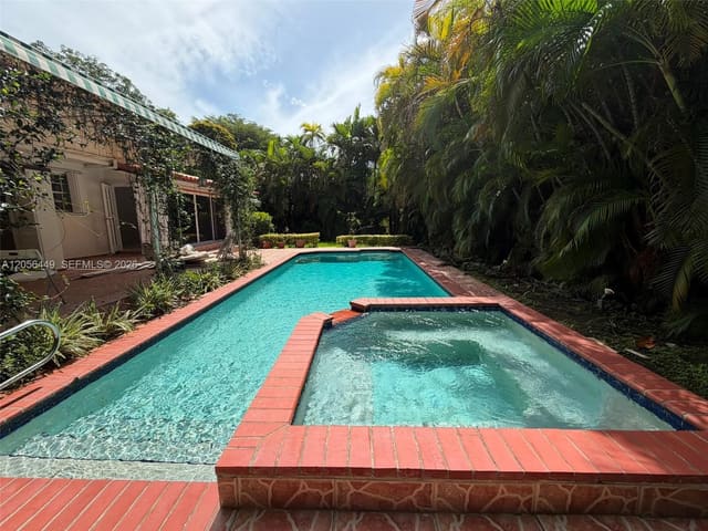 1540 Dorado Avenue, Coral Gables, FL 33146