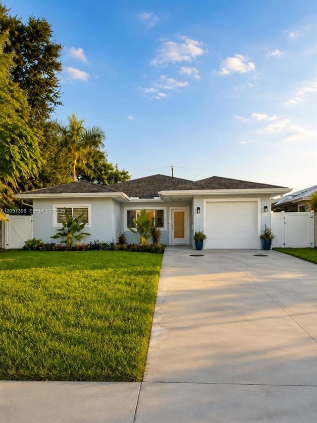 6958 Park Street, Hollywood, FL 33024