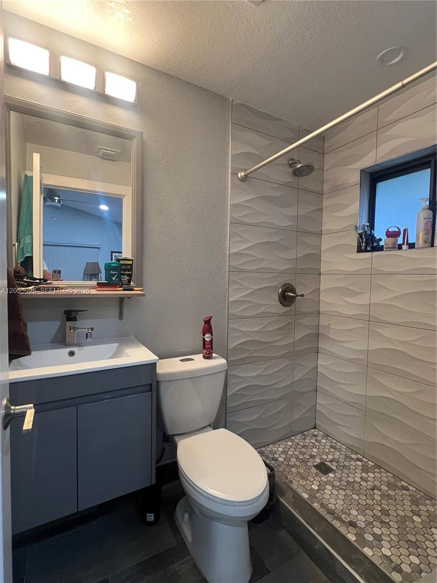 11441 NW 43rd Street — photo 3