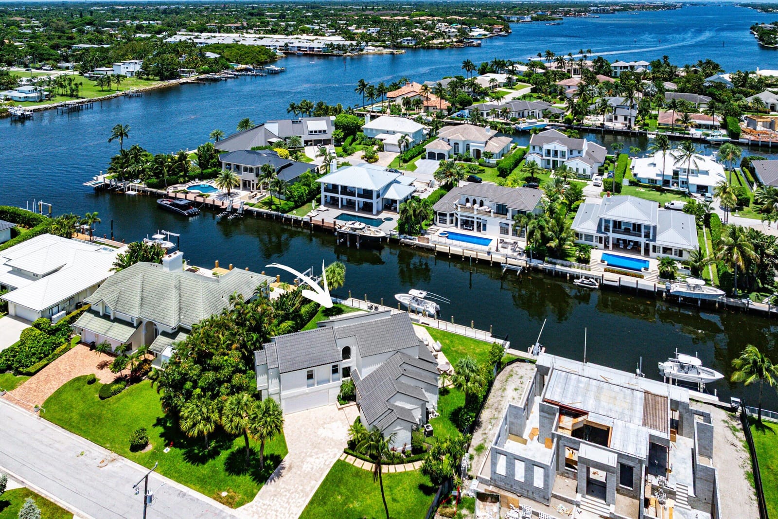 12 Inlet Cay Drive