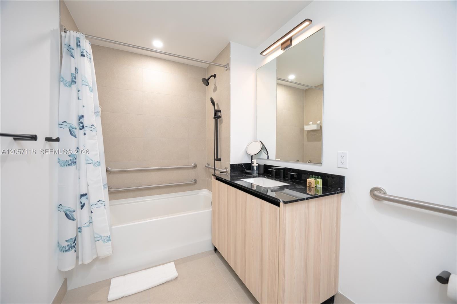 225 N Miami Avenue 1505, Miami, FL 33128 photo 22