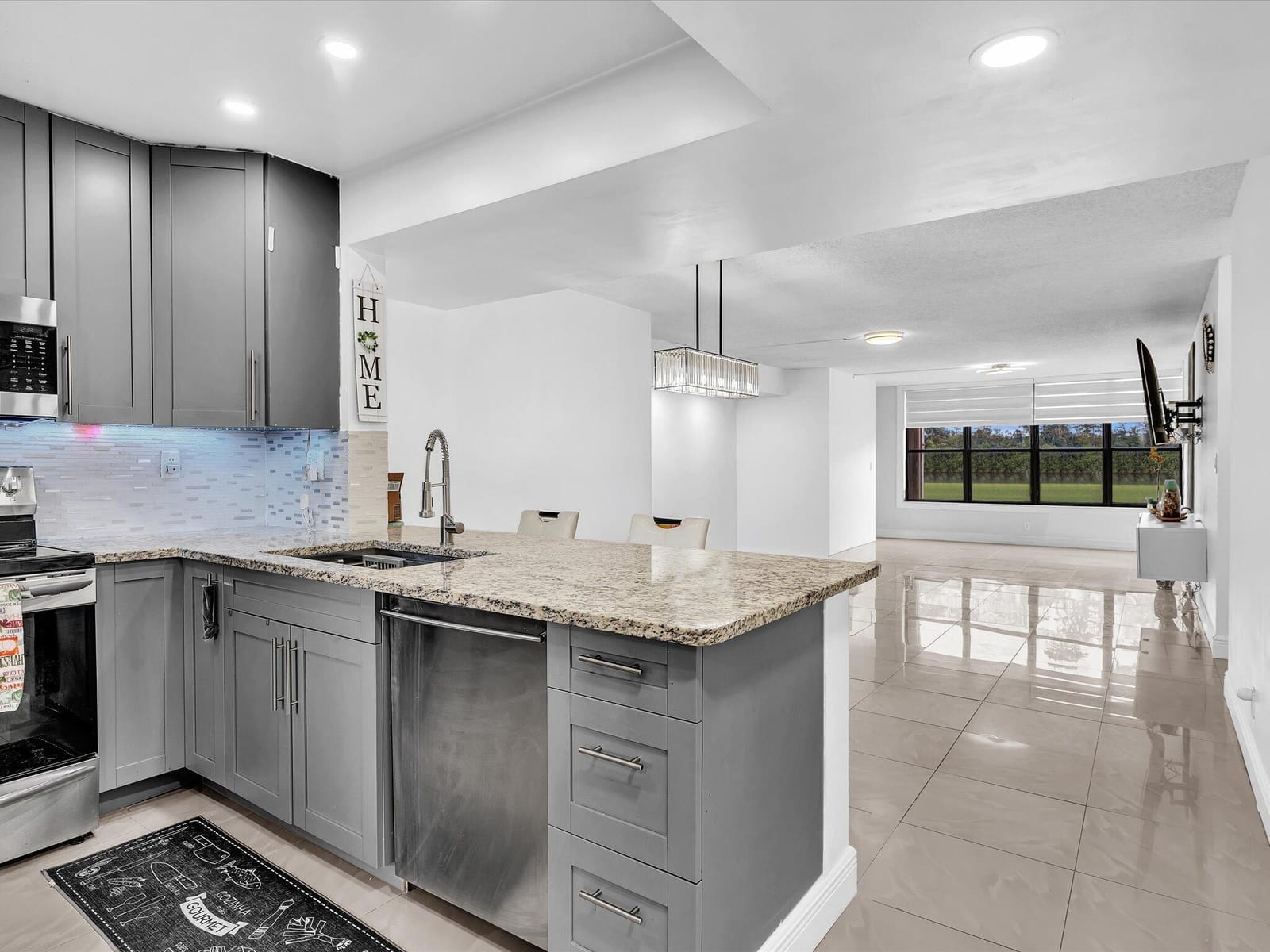 2659 Carambola Circle N 106, Coconut Creek, FL 33066 photo 8