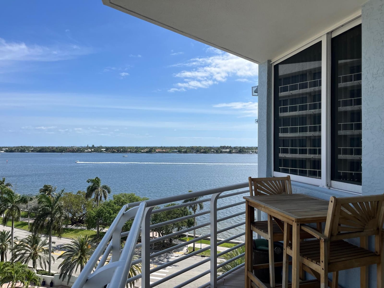 1551 N Flagler Drive 802, West Palm Beach, FL 33401 photo 2