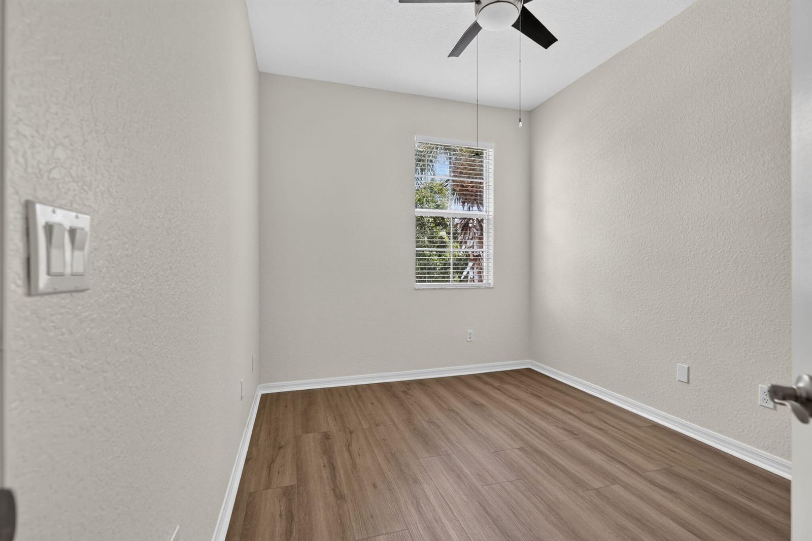 158 W Thatch Palm Circle, Jupiter, FL 33458 photo 28