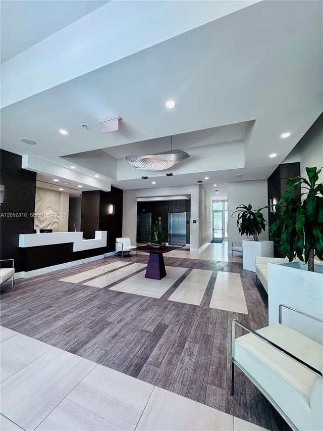 7661 NW 107th Avenue 609, Doral, FL 33178