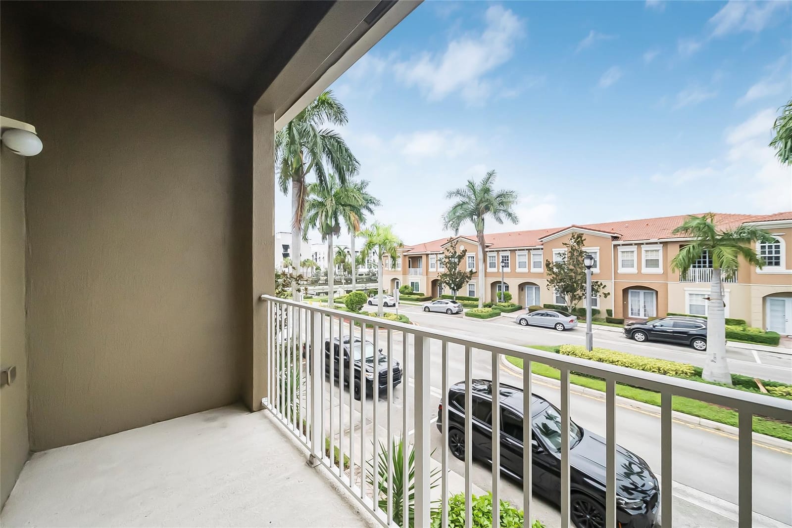 5754 HAMPTON HILLS Boulevard 5754, Tamarac, FL 33321 photo 15