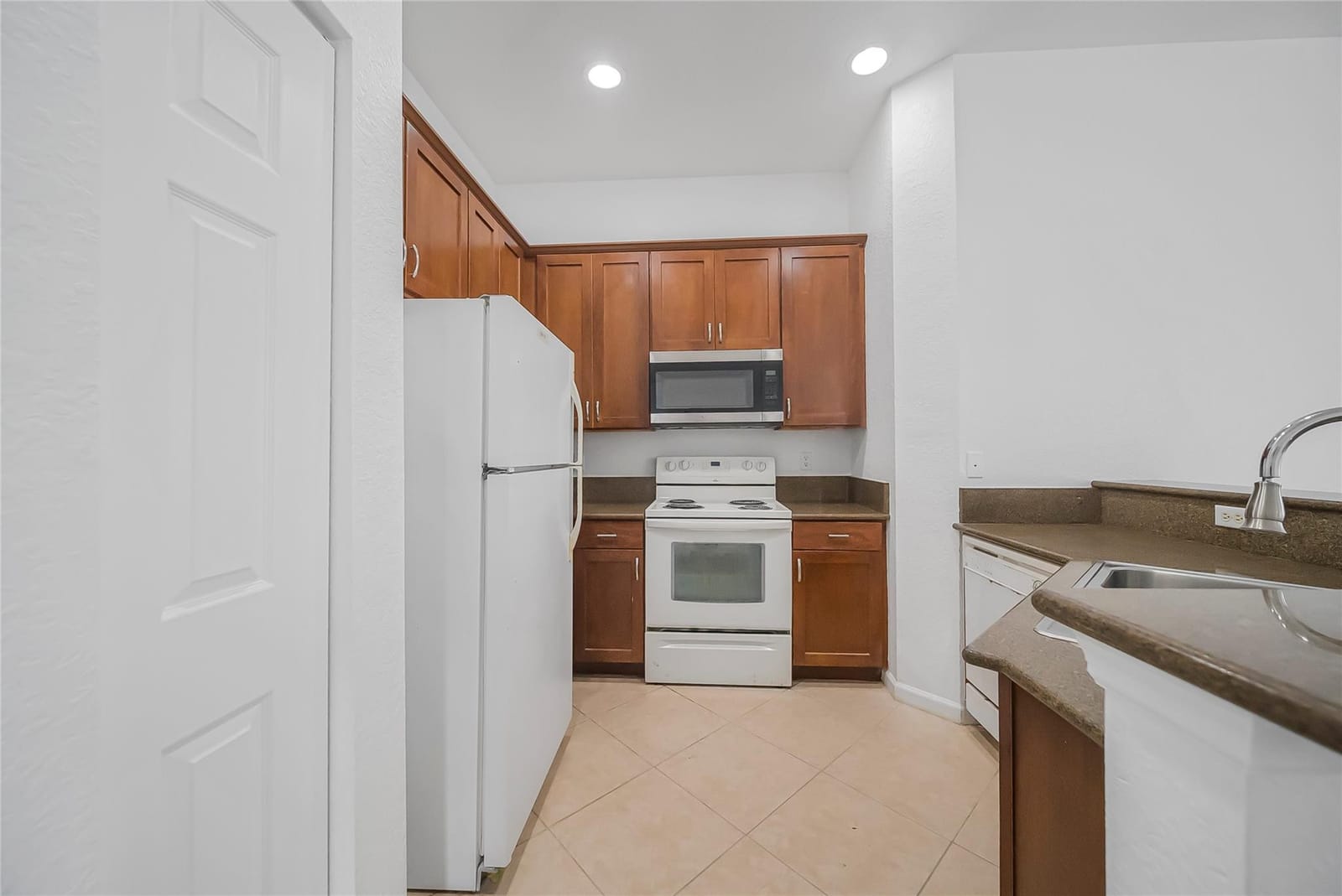5754 HAMPTON HILLS Boulevard 5754, Tamarac, FL 33321 photo 5