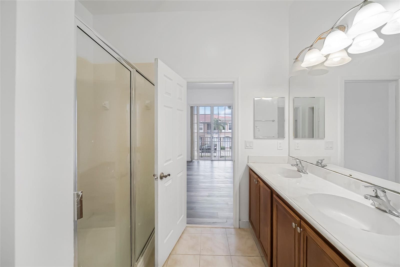 5754 HAMPTON HILLS Boulevard 5754, Tamarac, FL 33321 photo 9