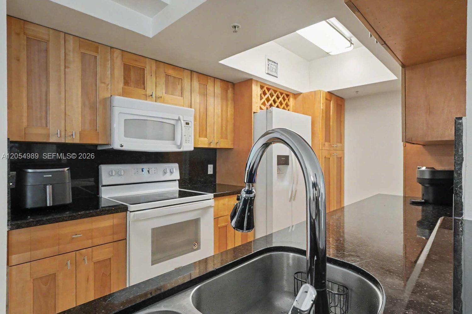 5085 NW 7th Street 906 — photo 3