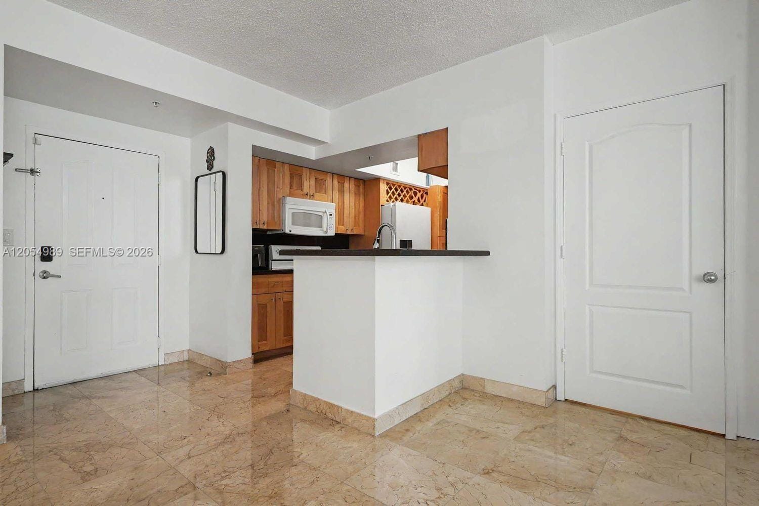5085 NW 7th Street 906 — photo 8