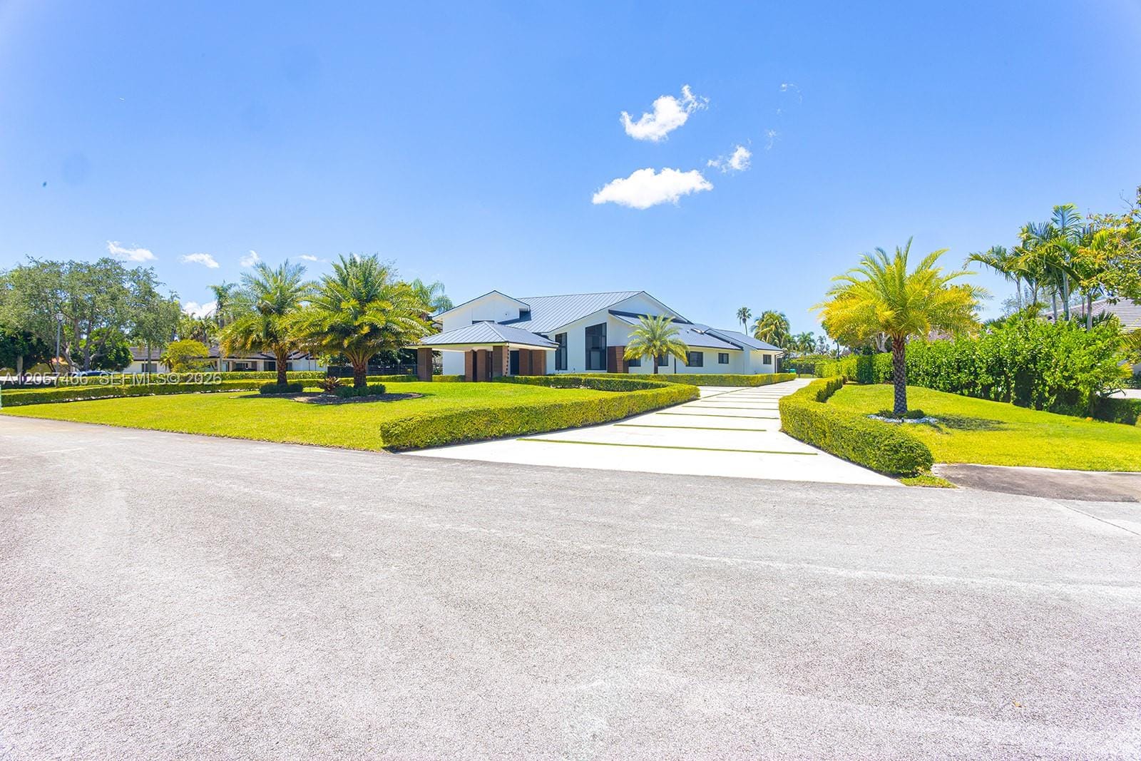 10506 SW 89 Place 0 — photo 5