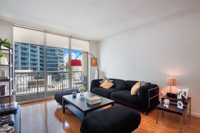 2000 N Bayshore Drive 626, Miami, FL 33137