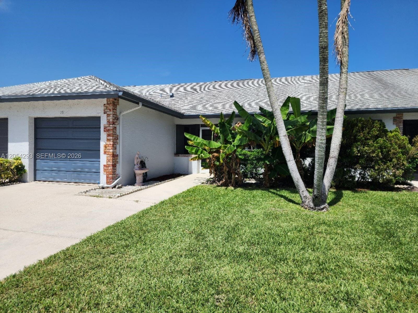 171 N Moccasin Trail N, Jupiter, FL 33458