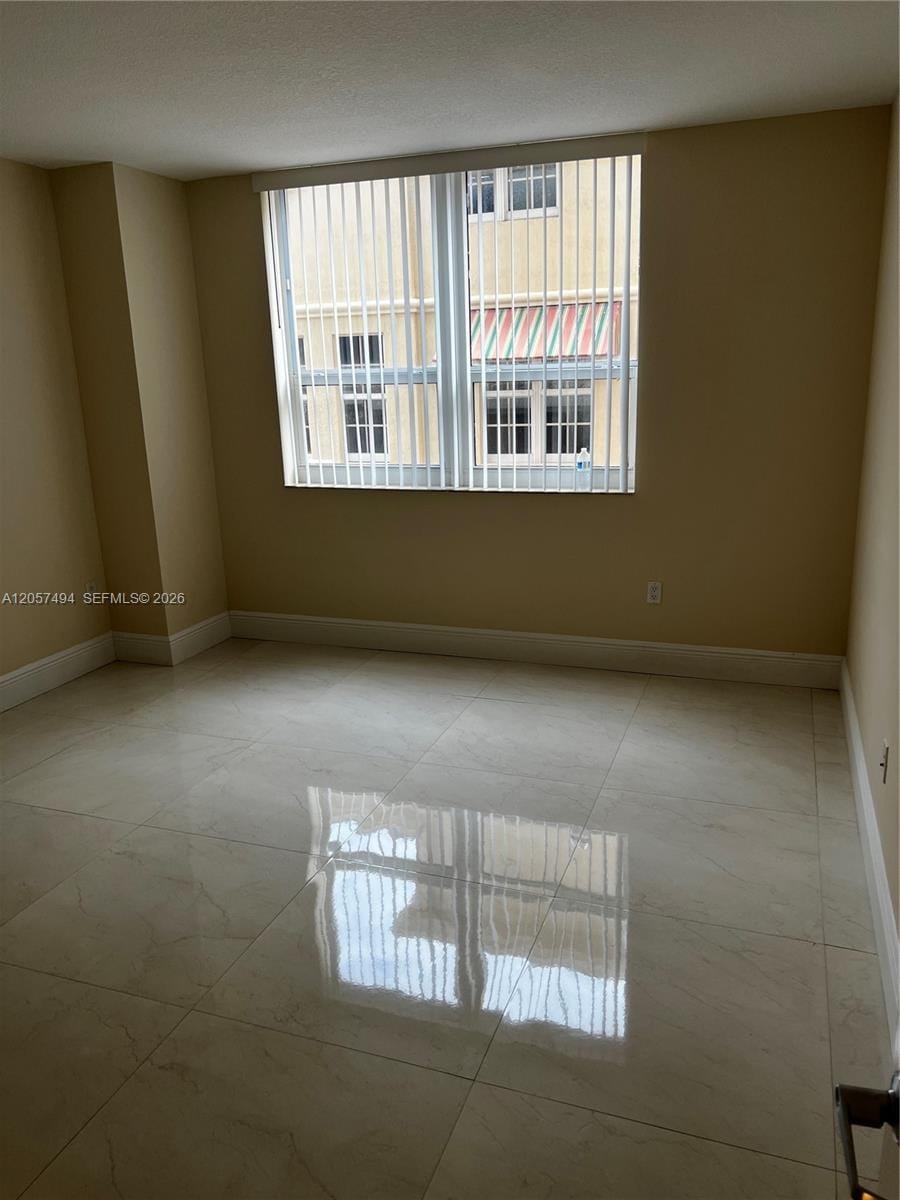 3232 SW 22nd Terrace 201 — photo 9
