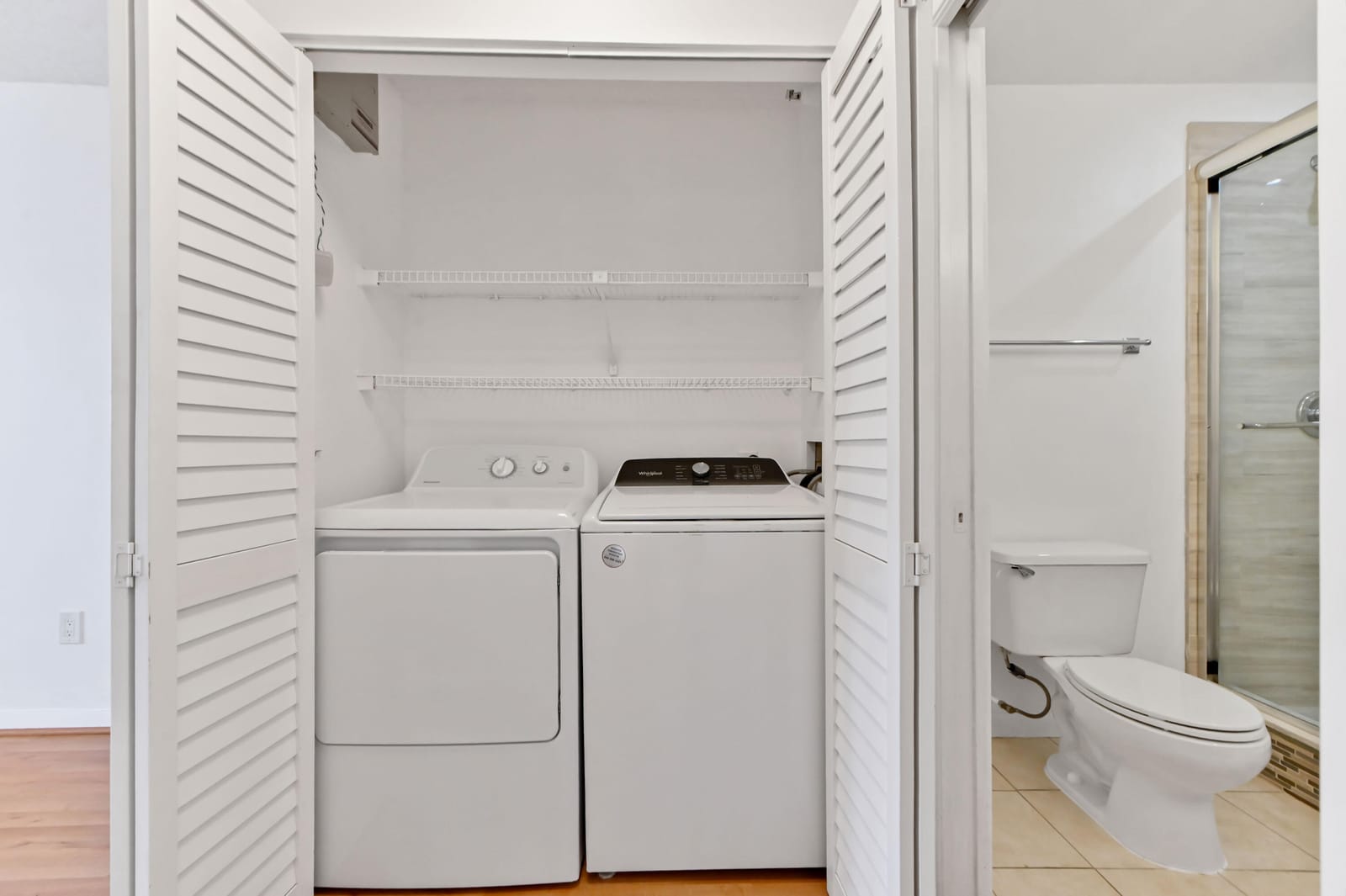140 Yacht Club Way 307 — photo 11