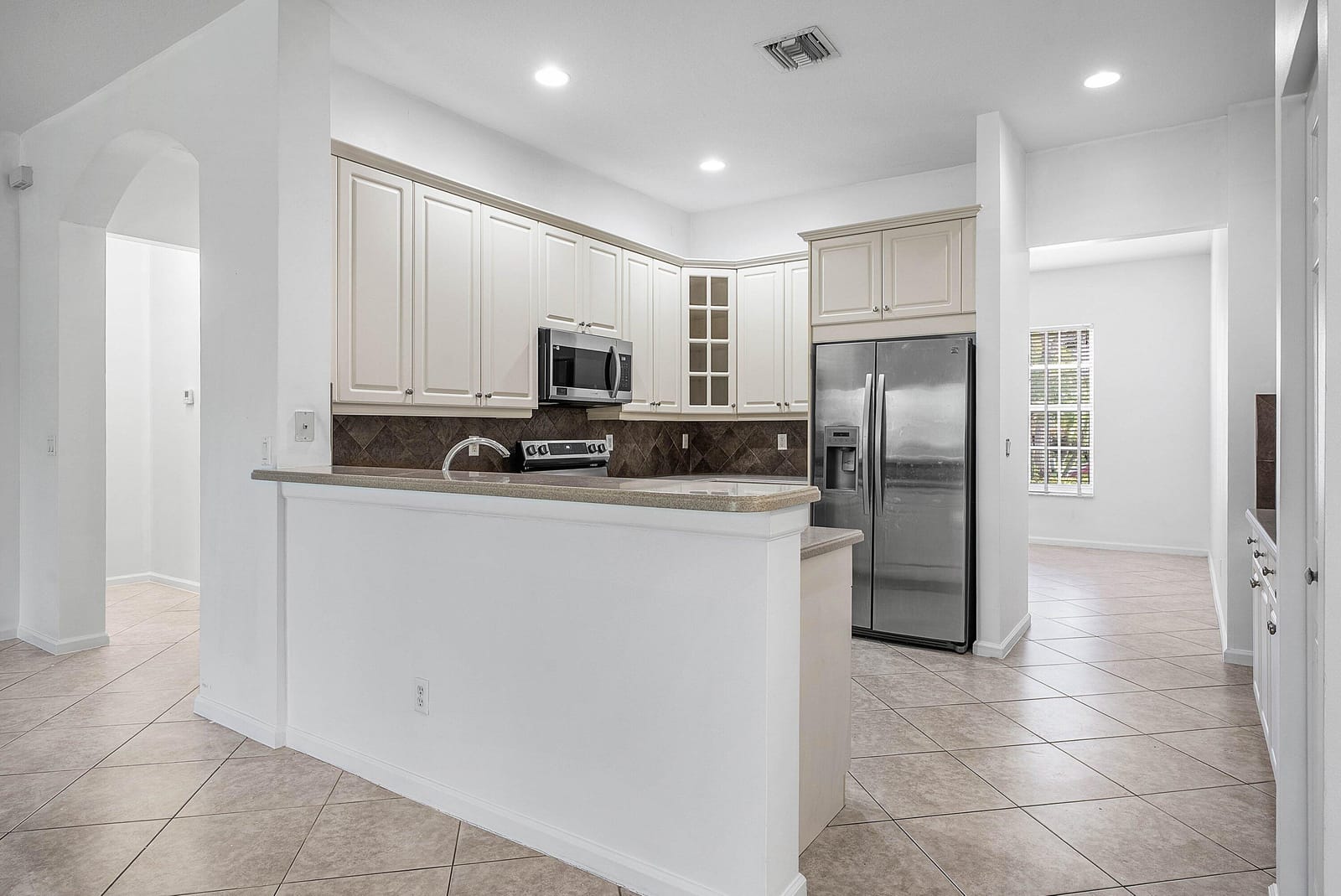 9058 SEDGEWOOD Drive, Lake Worth, FL 33467 photo 11