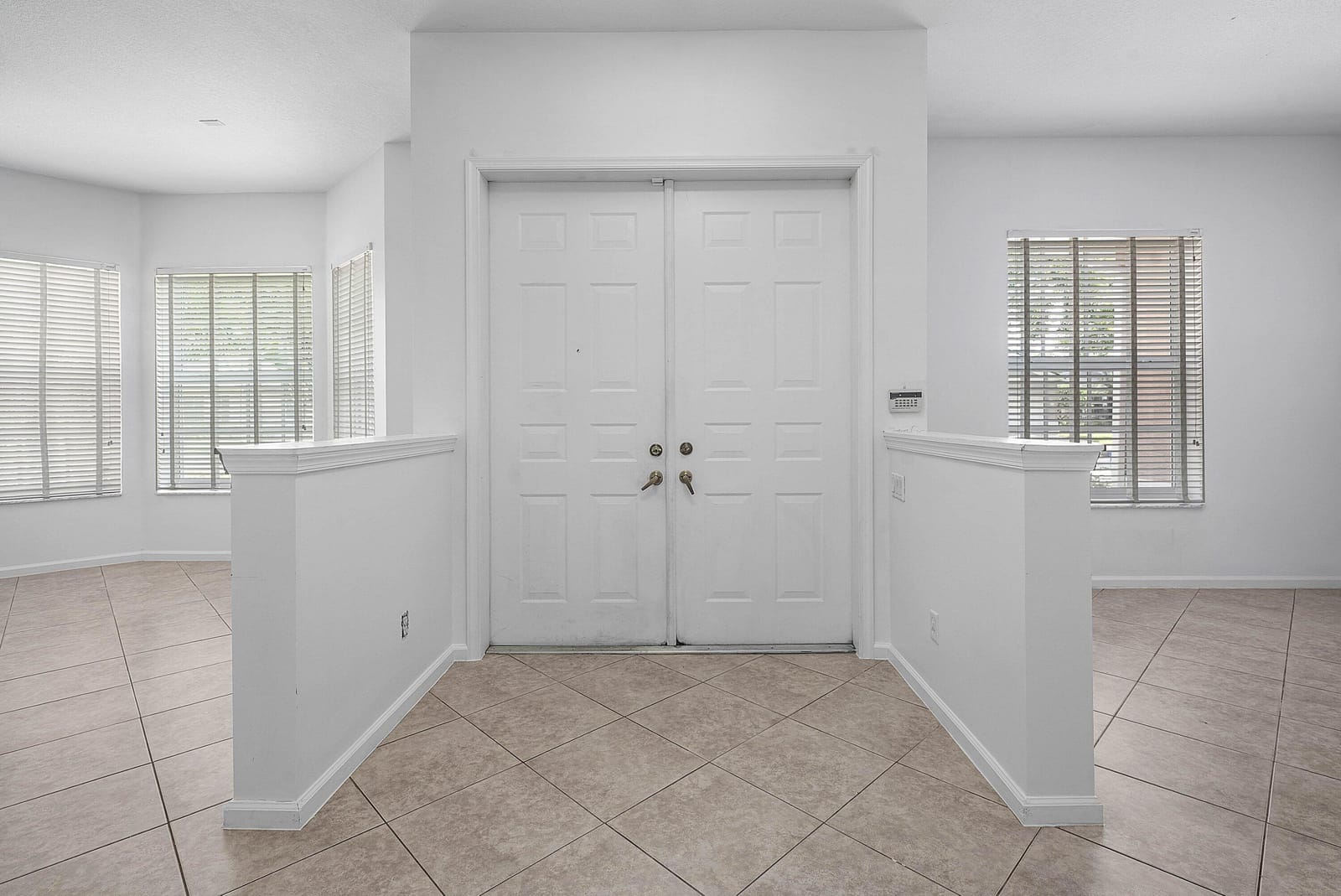 9058 SEDGEWOOD Drive, Lake Worth, FL 33467 photo 4