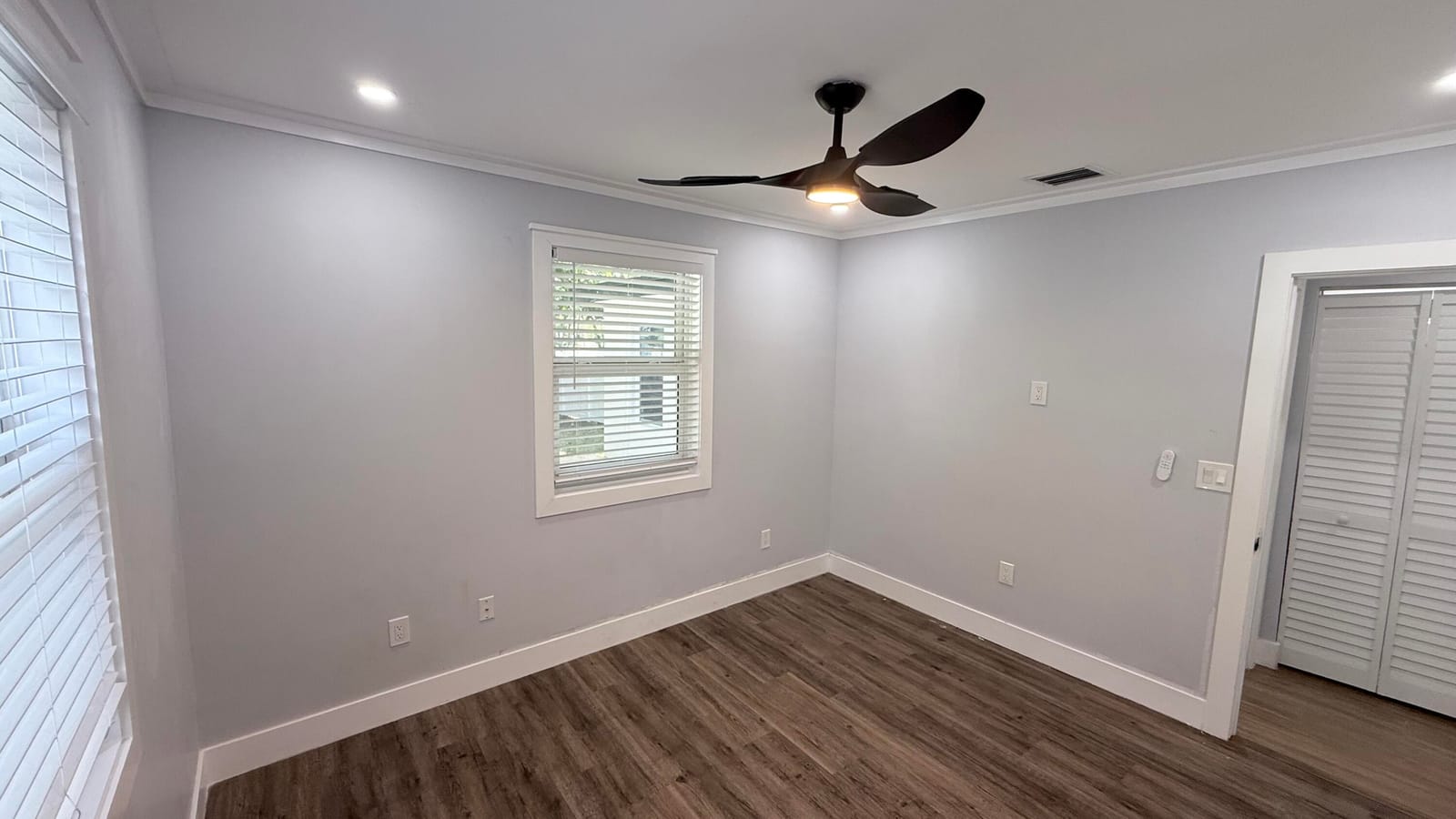 118 SW 7TH Street — photo 11