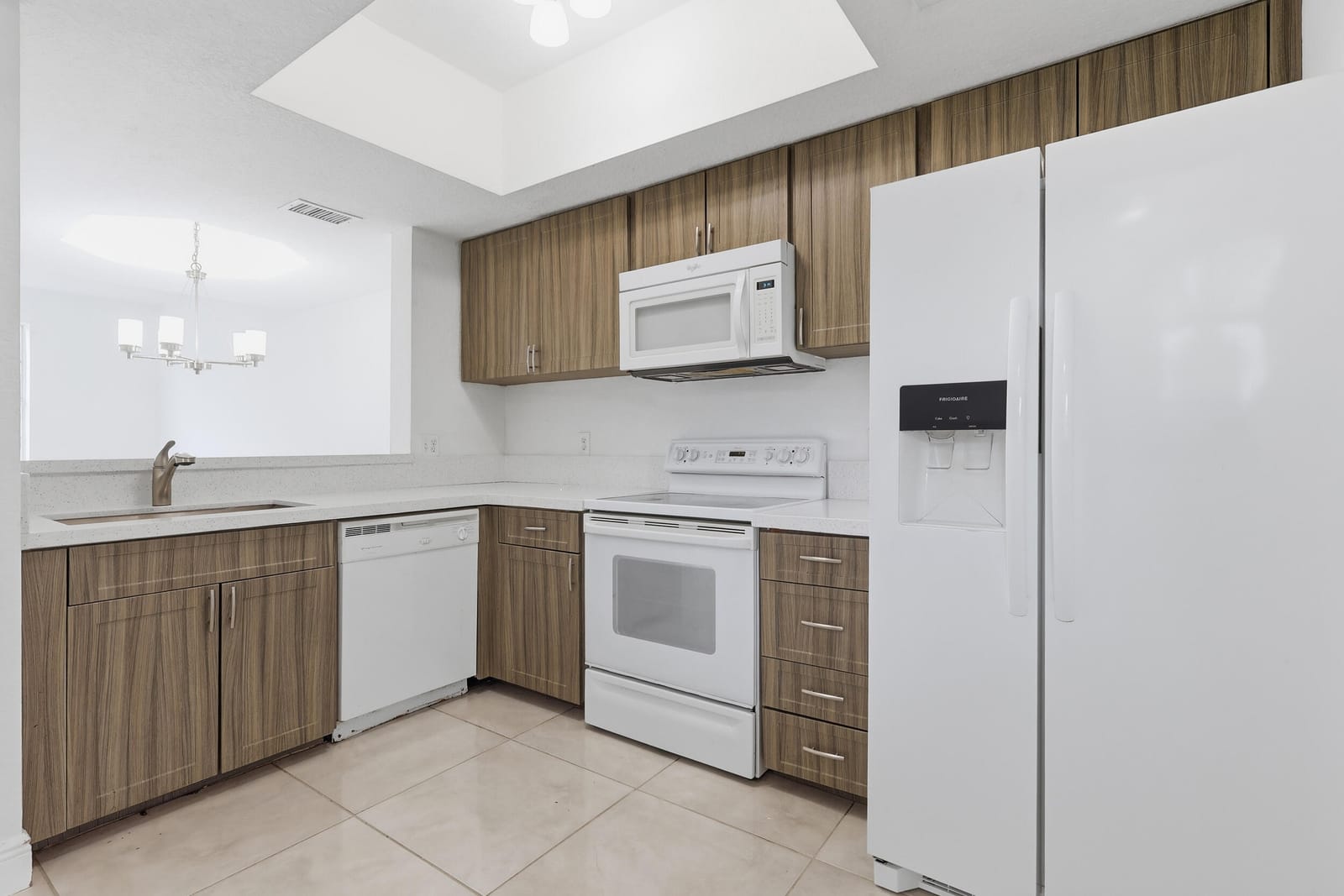 785 SW 148th Avenue 1402, Sunrise, FL 33325 photo 2