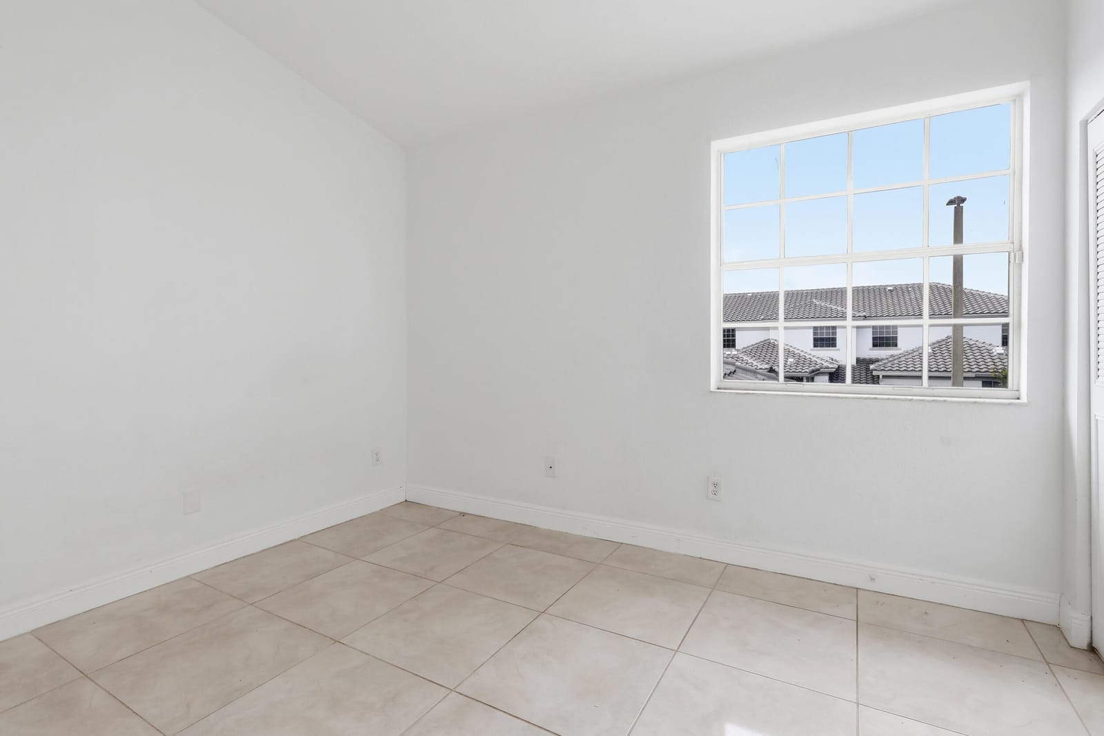 785 SW 148th Avenue 1402, Sunrise, FL 33325 photo 16