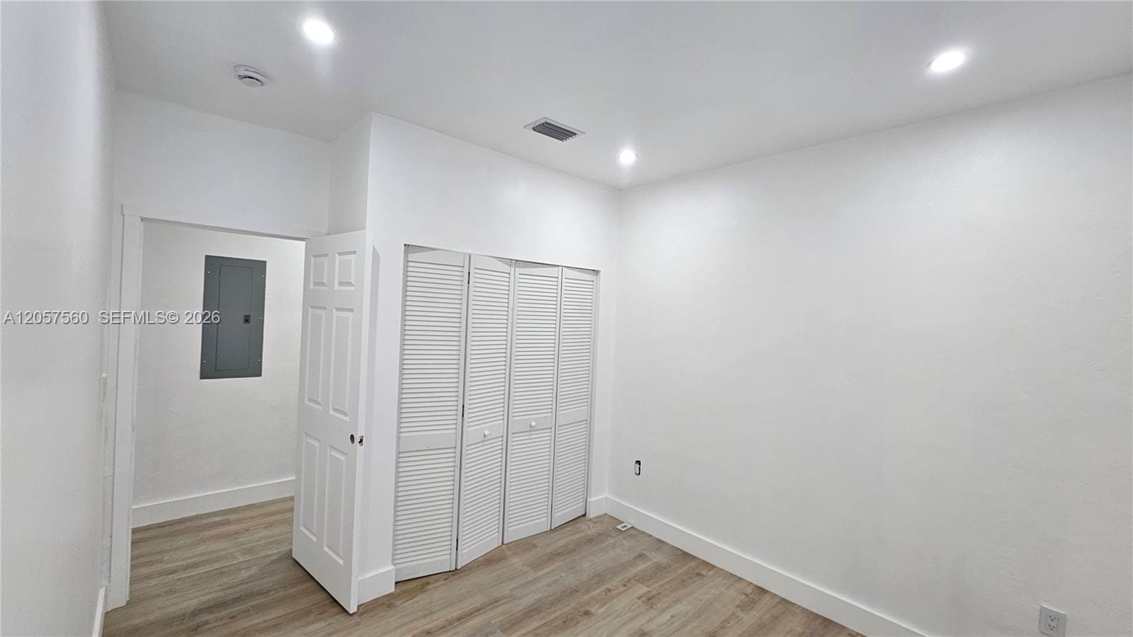 3110 SW 21st Terrace 3110 — photo 5