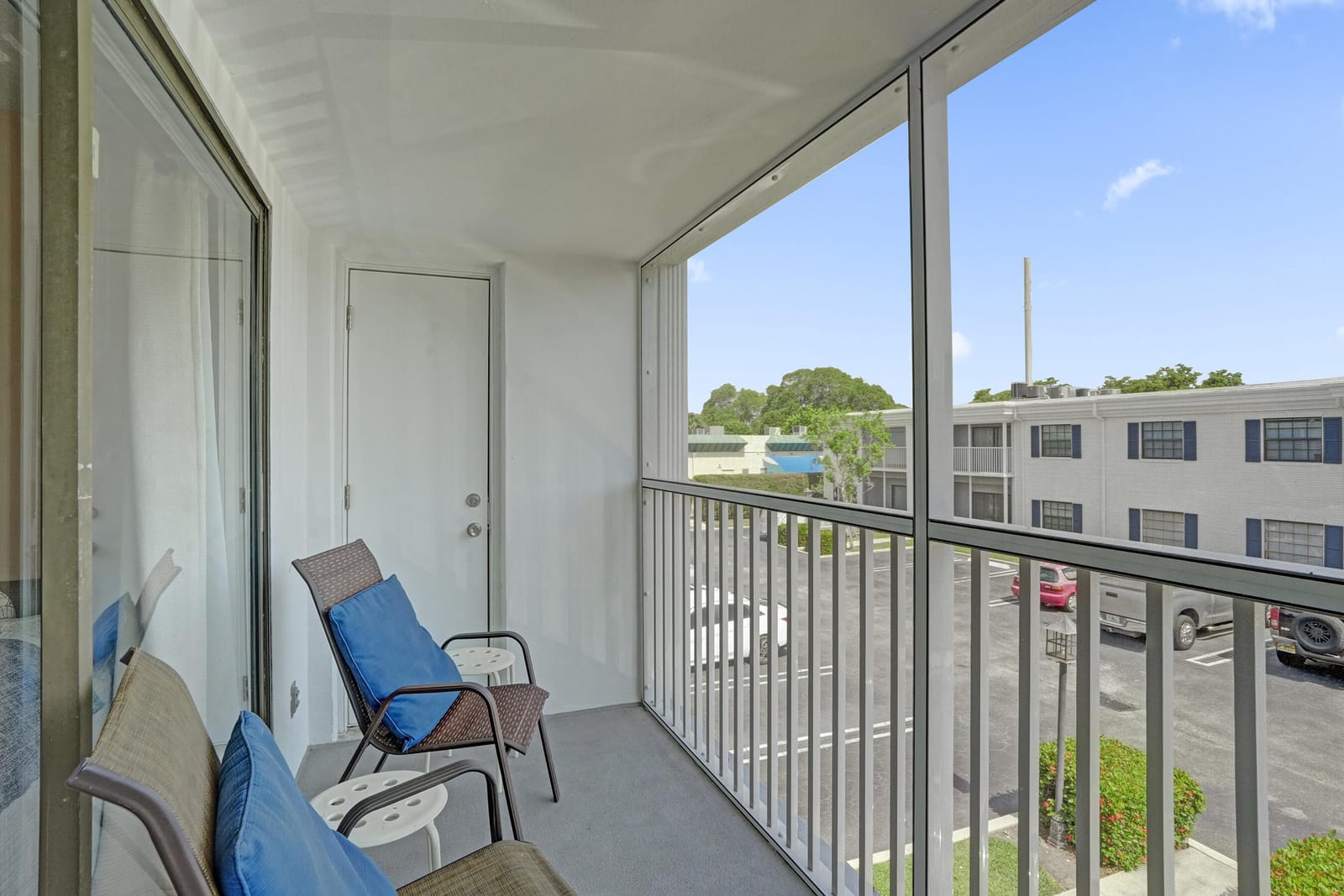 160 CYPRESS CLUB Drive 630, Pompano Beach, FL 33060 photo 18