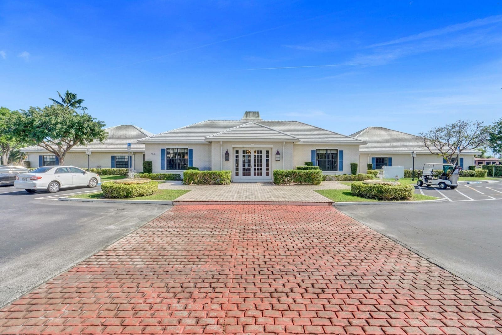 160 CYPRESS CLUB Drive 630, Pompano Beach, FL 33060 photo 22